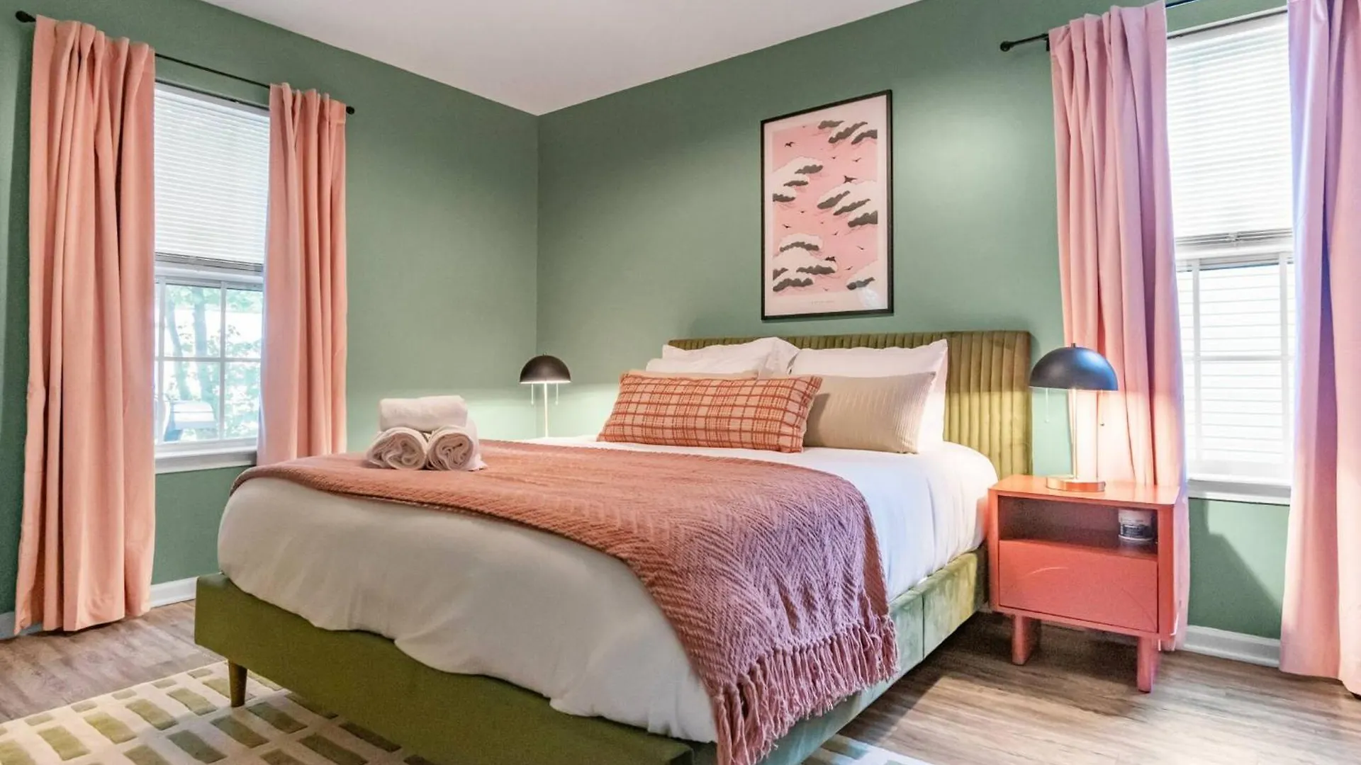 Semesterbostad 4Br Minutes To Uptown | Pet Friendly Villa Charlotte